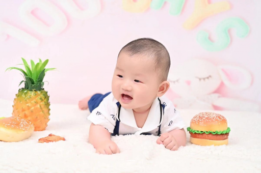 阿拉善盟宝宝在妈妈肚子里